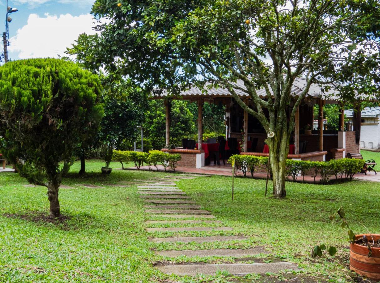 Hotel Campestre Sueno Del Abuelo Pereira Exterior photo